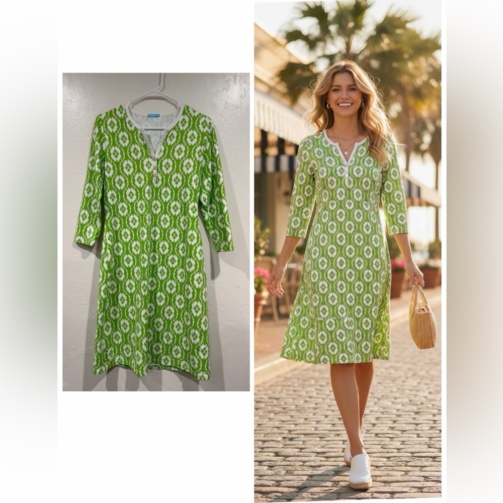 J. McLaughlin Green and White Catalina Cloth Knit Geo Print Sheath Dress size M